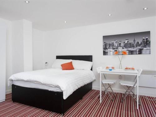 บราวน์ฮิลล์ เฮาส์ อพาร์ตเมนต์ Apartment ลีดส์ ภายนอก รูปภาพ