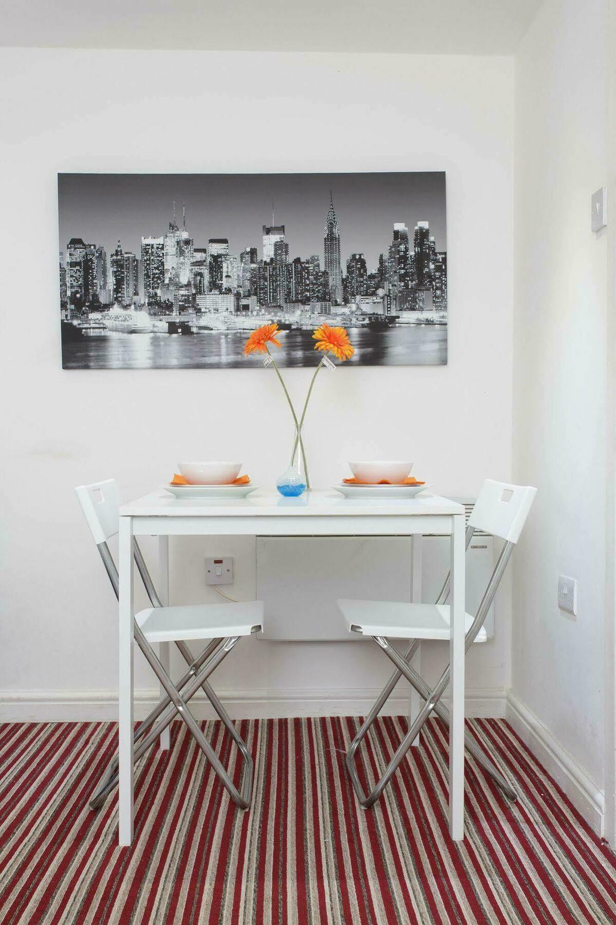 บราวน์ฮิลล์ เฮาส์ อพาร์ตเมนต์ Apartment ลีดส์ ภายนอก รูปภาพ